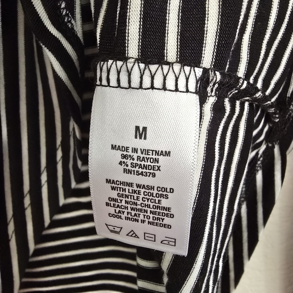 NEW Aeropostale Long Sleeve Seriously Soft Striped Crew T-Shirt Tee Medium - Picture 5 of 6